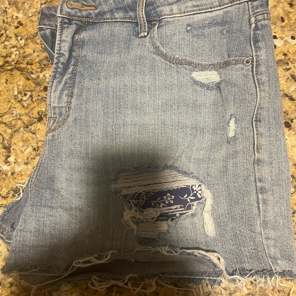 OLD NAVY BANDANA SHORTS